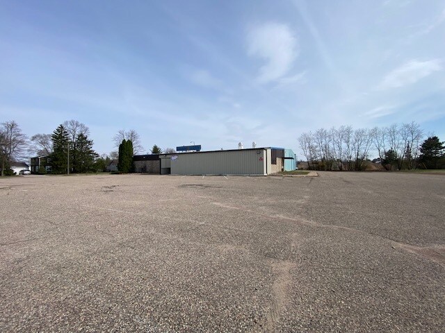 More Photos Of 2525 Dixon St, Stevens Point Light Manufacturing For Lease