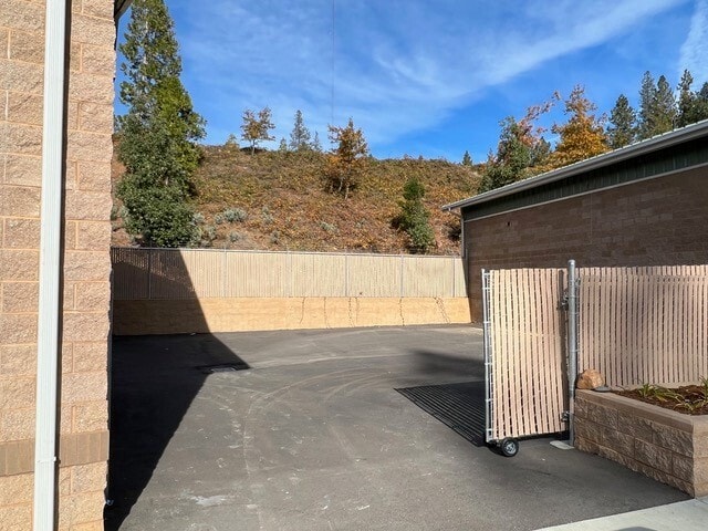 More Photos Of 12836 Greenhorn, Grass Valley Warehouse For Lease