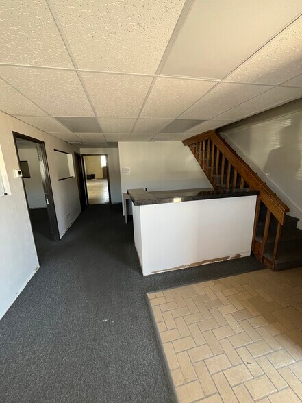 More Photos Of 1150-1162 S Lipan St, Denver Light Manufacturing For Lease