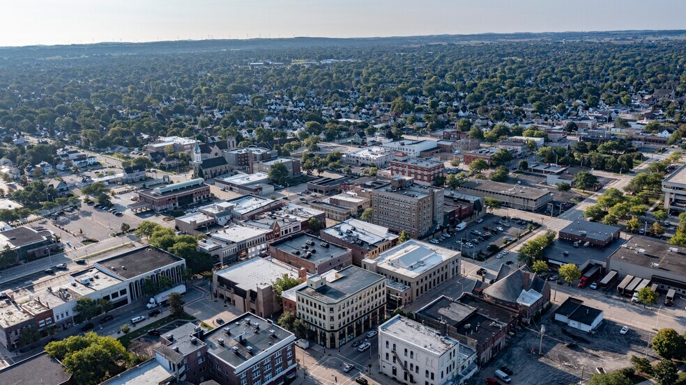 More Photos Of 20 Forest Ave, Fond Du Lac Apartments For Sale