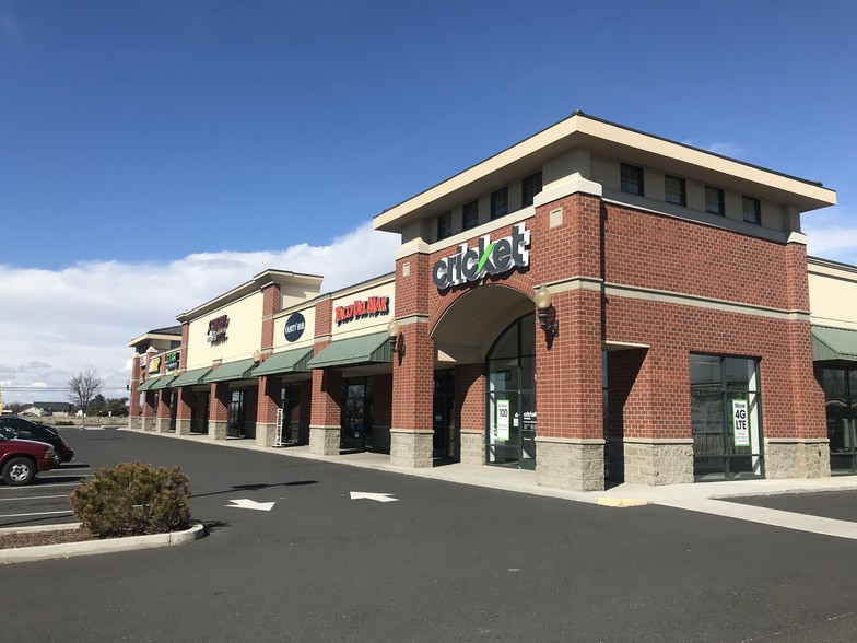 More Photos Of 2707 W Broadway Ave, Moses Lake Storefront For Lease