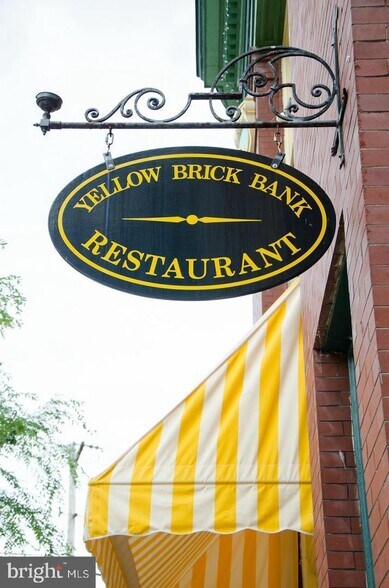 More Photos Of 201 E German St, Shepherdstown Storefront For Sale