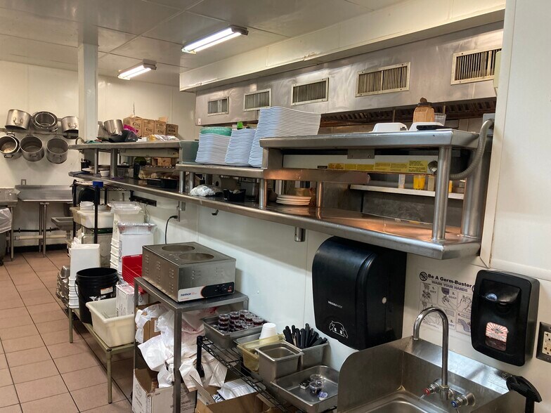 More Photos Of 223 Kraft Dr SE, Melrose Restaurant For Sale