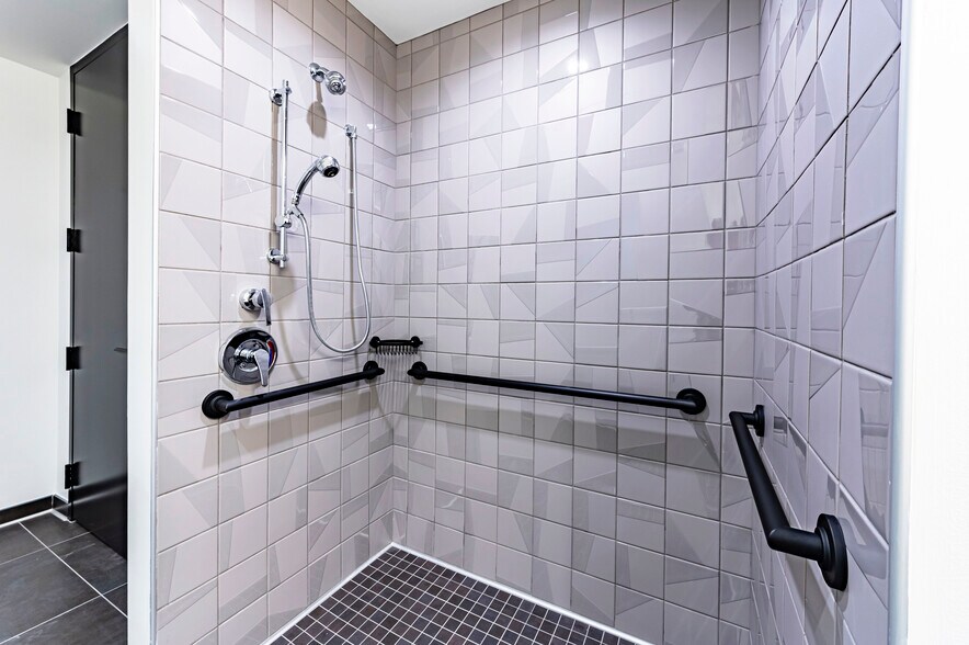 More Photos Of 765 Echo St NW, Atlanta Office For Lease