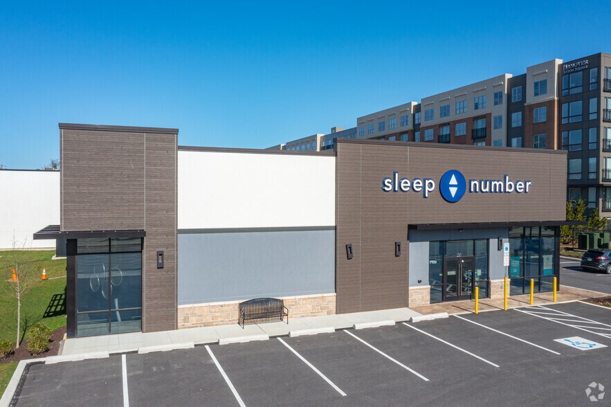 More Photos Of 215 N Pottstown Pike, Exton Storefront For Sale