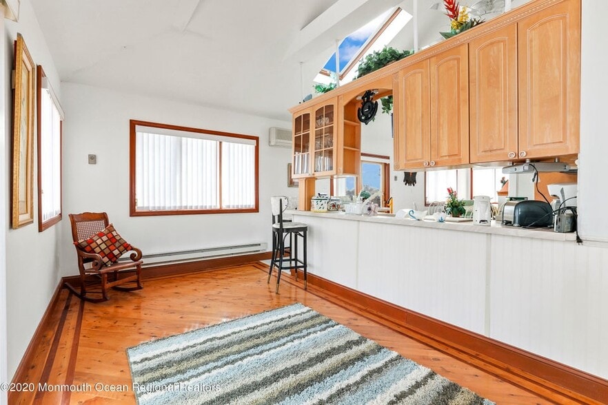 More Photos Of 520 Amboy, Keyport Marina For Sale