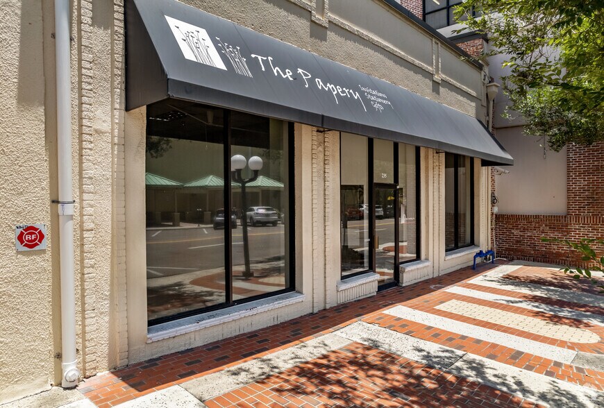 Primary Photo Of 235 2nd Ave S, Saint Petersburg Storefront Retail Office For Lease