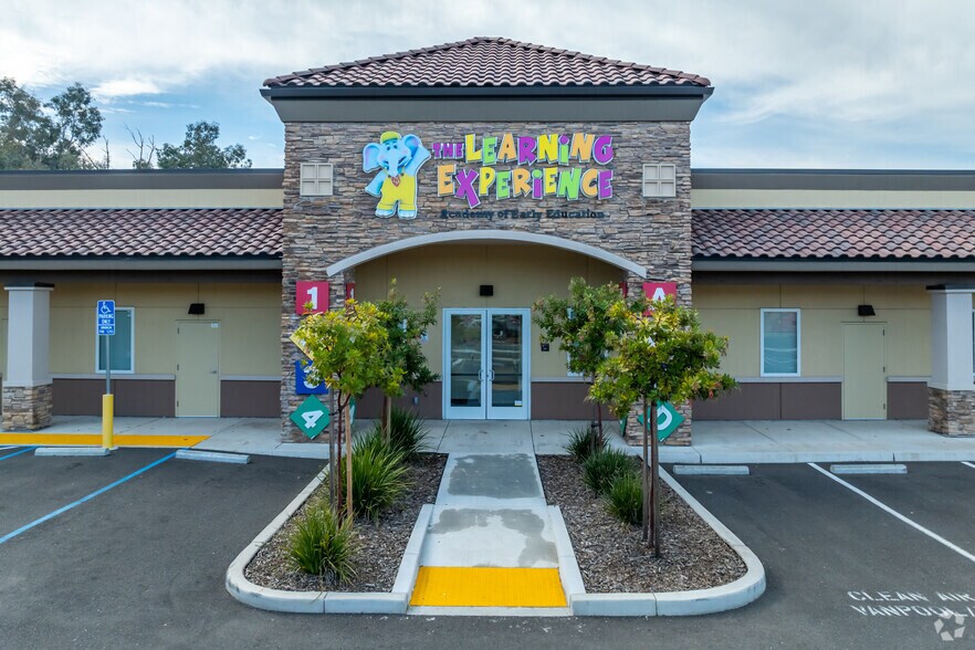 More Photos Of 8330 Elk Grove Florin Rd, Sacramento Daycare Center For Sale