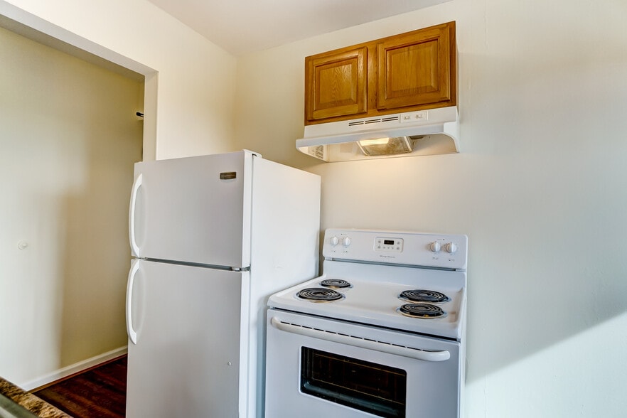 More Photos Of 1668 Glen Parker Ave, Cincinnati Multifamily For Sale