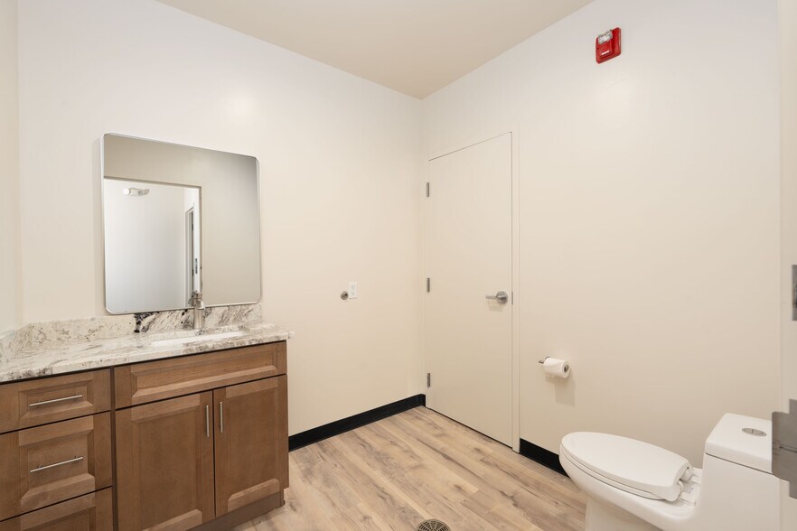 More Photos Of 2050 N 300 W, Spanish Fork Specialty For Sale