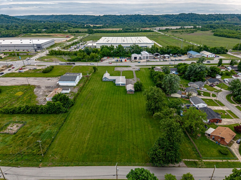 More Photos Of 13908 Dixie Hwy, Louisville Religious Facility For Sale
