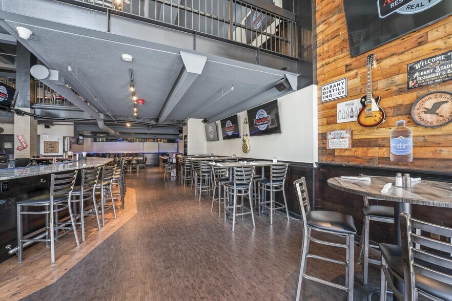 More Photos Of 51 S Pearl St, Albany Sports And Entertainment For Sale