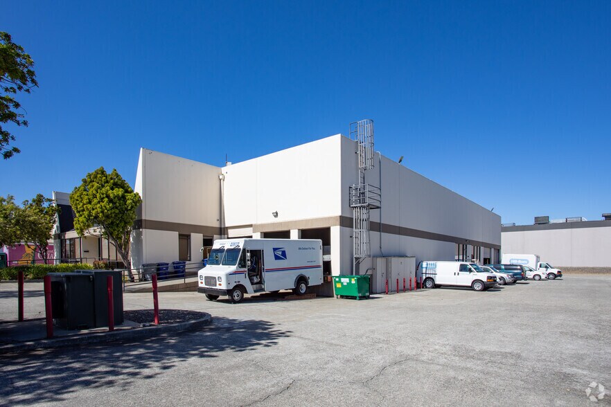 More Photos Of 345-367 Swift Ave, South San Francisco Distribution For Lease