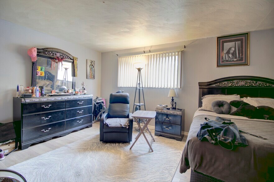 More Photos Of 1505-1525 Herbert Dr, Lorain Apartments For Sale