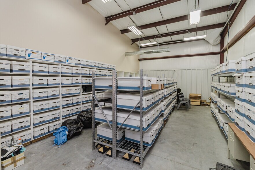 More Photos Of 3101 S Broadway St, Wichita Freestanding For Sale