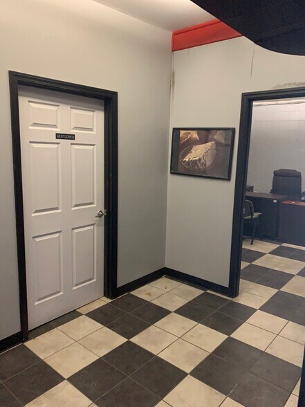 More Photos Of 1575 Reed Creek Hwy, Hartwell Self Storage For Sale