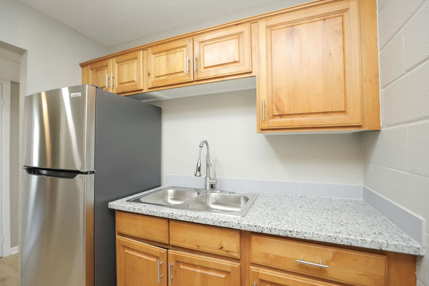 More Photos Of 4217 Sealy St, Galveston Apartments For Sale