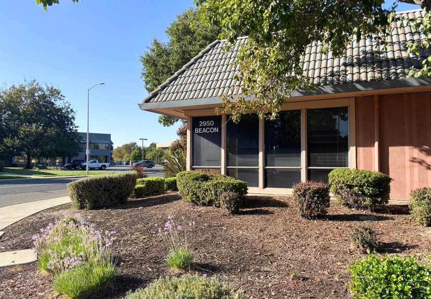 More Photos Of 1250 Harbor Blvd, West Sacramento Medical For Lease