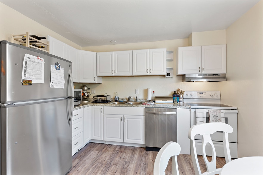 More Photos Of 1237-1241 Coronado Dr, Sunnyvale Apartments For Sale