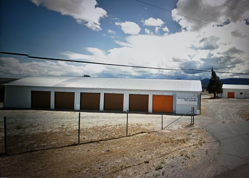 704-280 Richmond Rd E