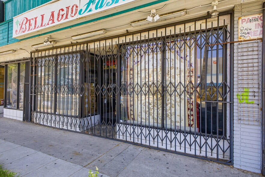More Photos Of , Reseda General Retail For Sale