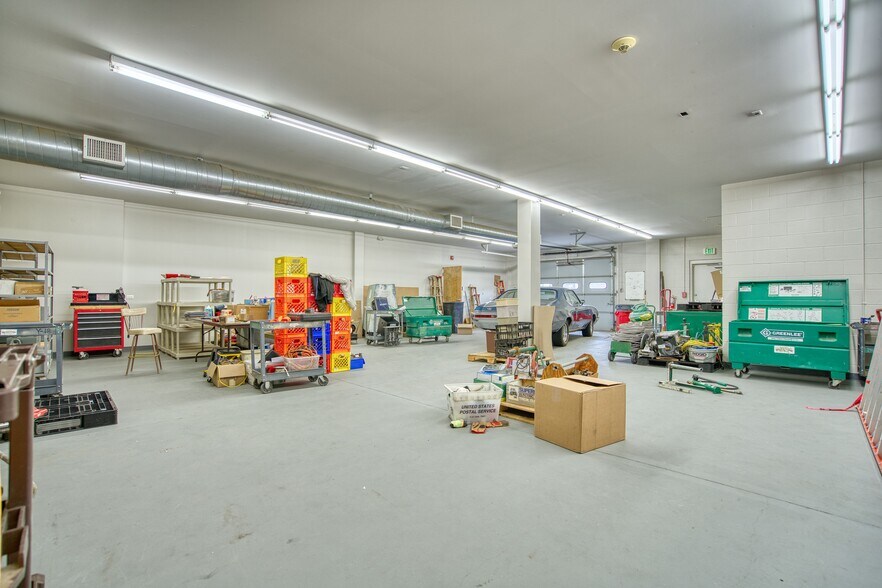 More Photos Of 1110 Boston Ave, Longmont Research And Development For Lease