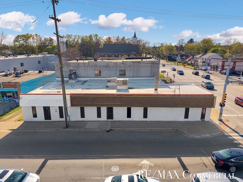 More Photos Of 2007 Eastern Ave SE, Grand Rapids Office For Sale