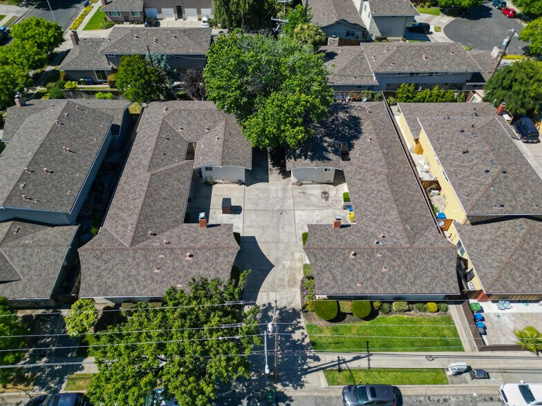 More Photos Of 1815 Bucknall Rd, Campbell Apartments For Sale