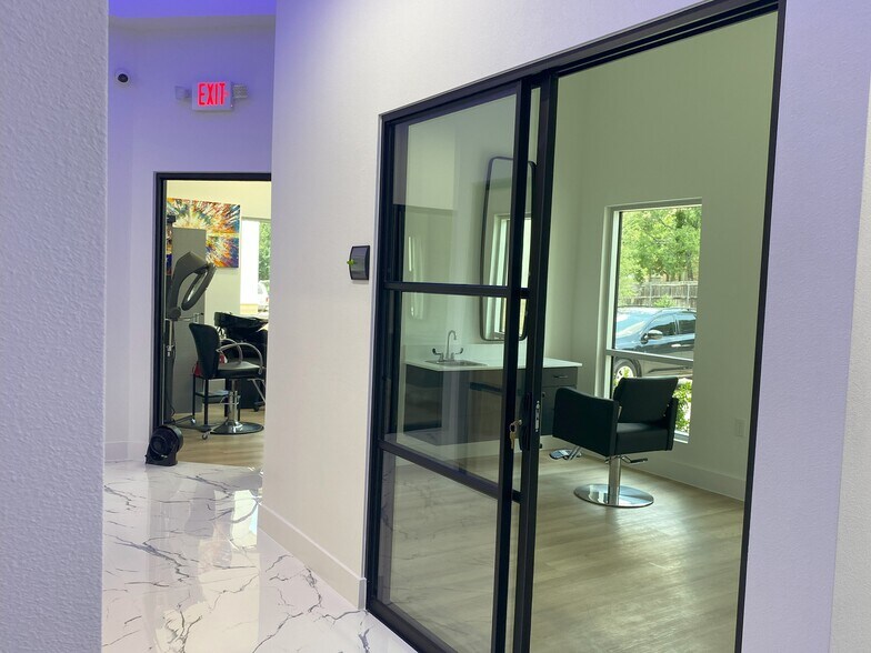 More Photos Of 1802 W Pleasant Ridge Rd, Arlington Unknown For Lease