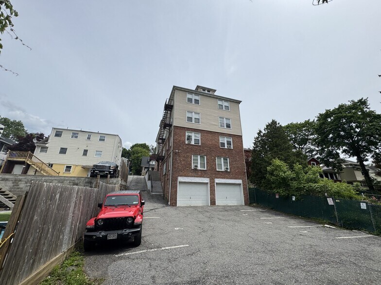 More Photos Of 59 Ferris Pl, Ossining Apartments For Sale