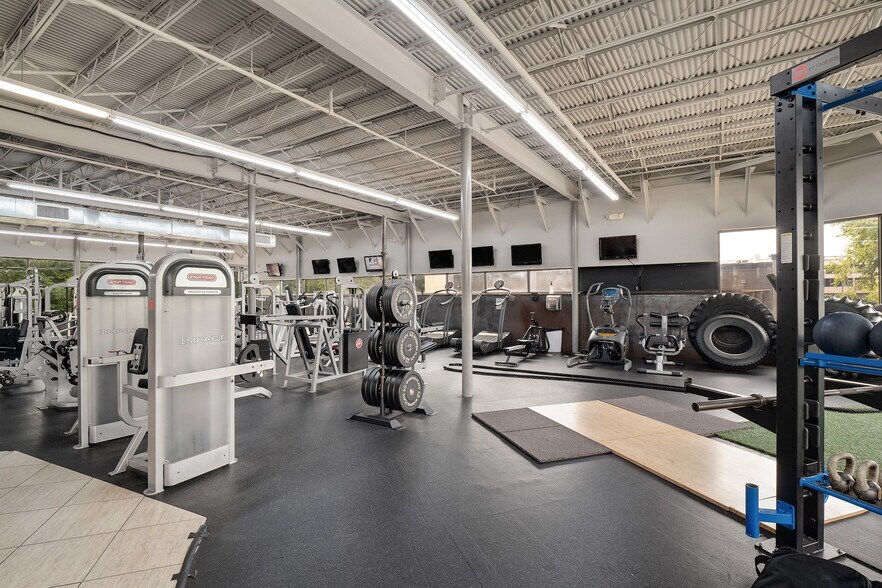 More Photos Of 3634 Austin Peay Hwy, Memphis Medical For Lease