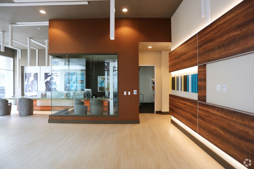 More Photos Of 424 W Pico Blvd, Los Angeles Apartments For Lease