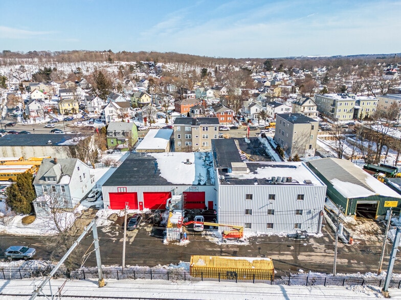 More Photos Of 204 Providence St, Hyde Park Industrial For Lease