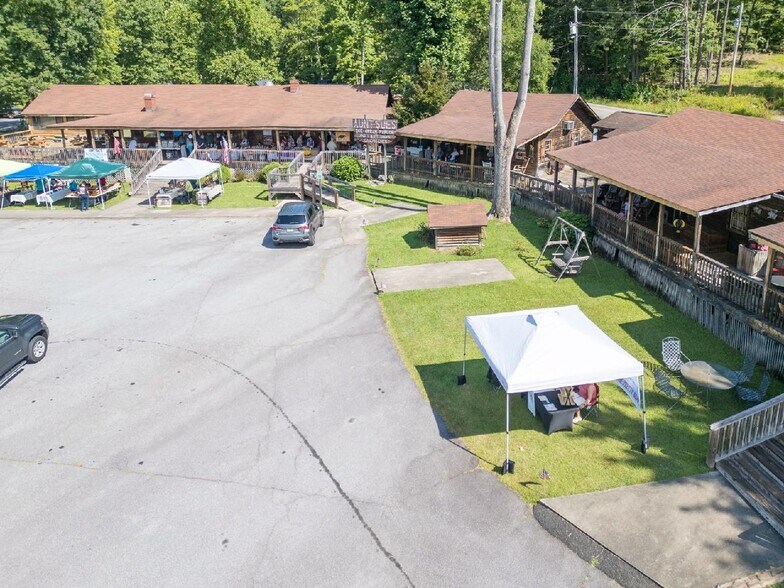 More Photos Of 107 Country Creek Dr, Pickens Storefront Retail Office For Sale