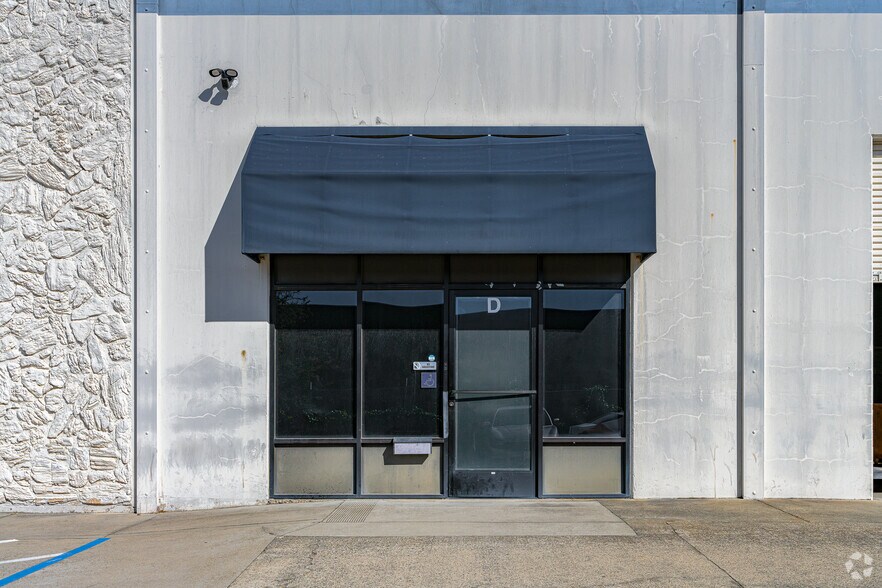 More Photos Of 10183 Croydon Way, Sacramento Warehouse For Lease