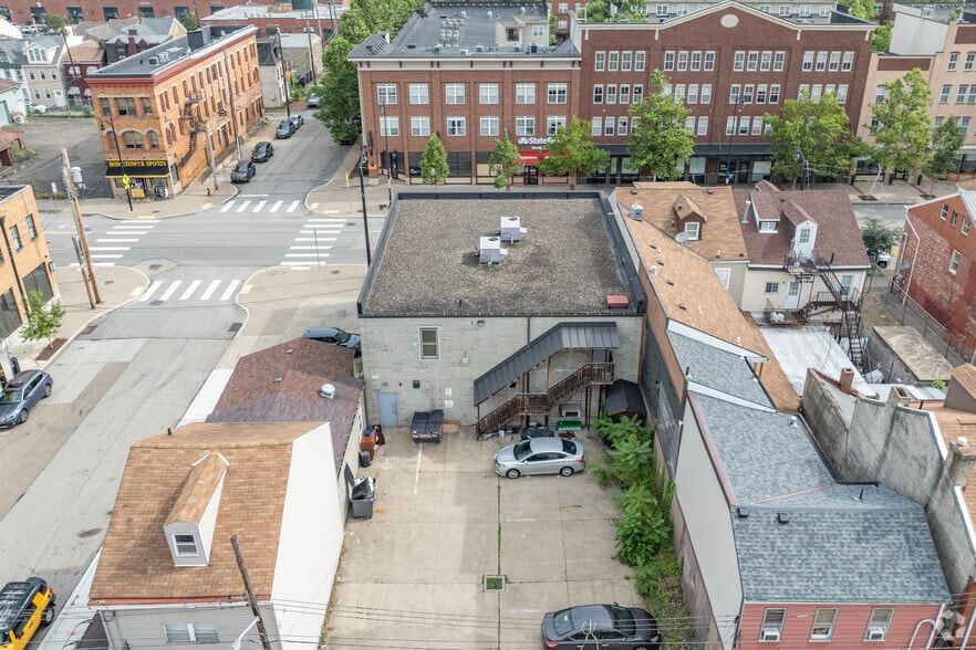 More Photos Of 2502-2504 E Carson St, Pittsburgh Storefront Retail Residential For Sale