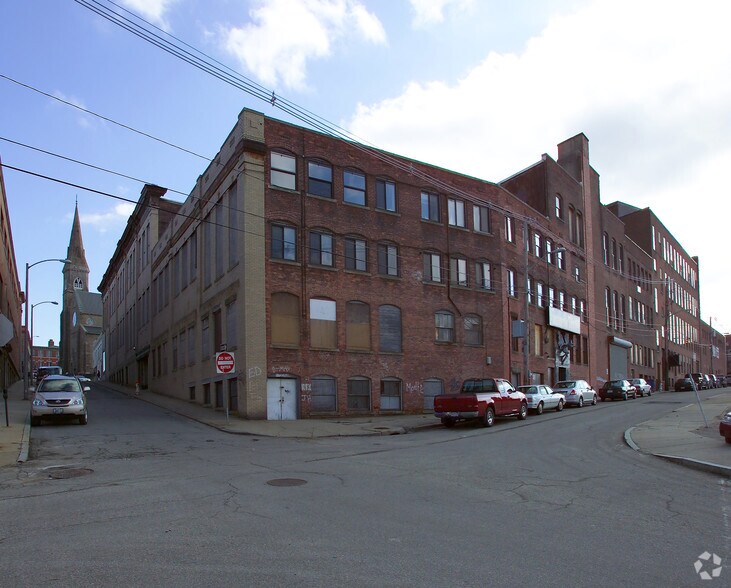 More Photos Of 251-255 S Main St, Fall River Office For Lease