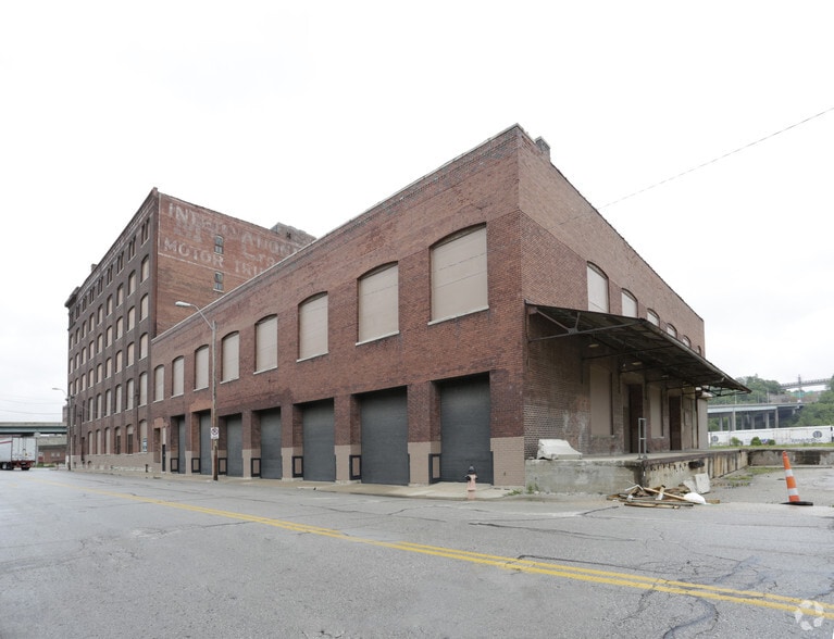 More Photos Of 1413 Liberty St, Kansas City Warehouse For Lease