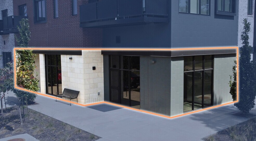 More Photos Of 301 SE G St, Bentonville Coworking Space