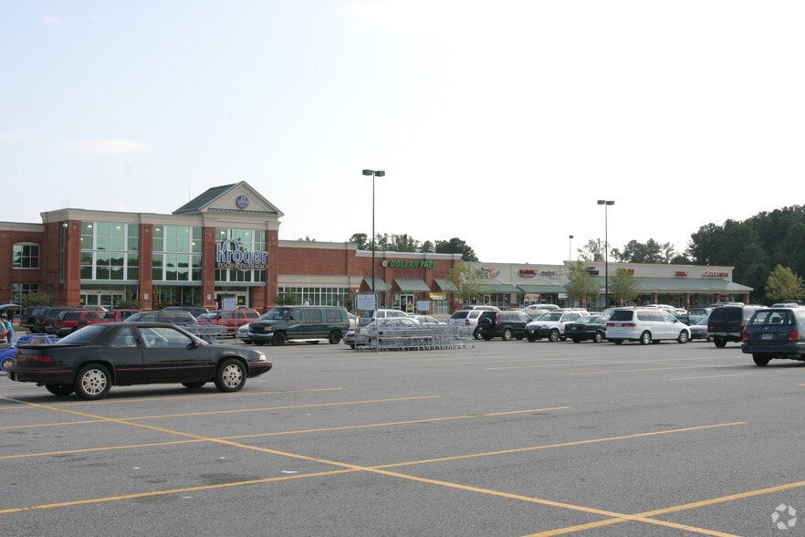 More Photos Of 1595 Peachtree Pky, Cumming General Retail For Lease