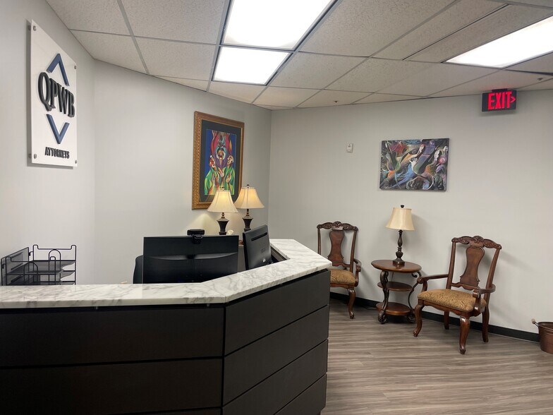 More Photos Of 3850 N Causeway Blvd, Metairie Loft Creative Space For Lease