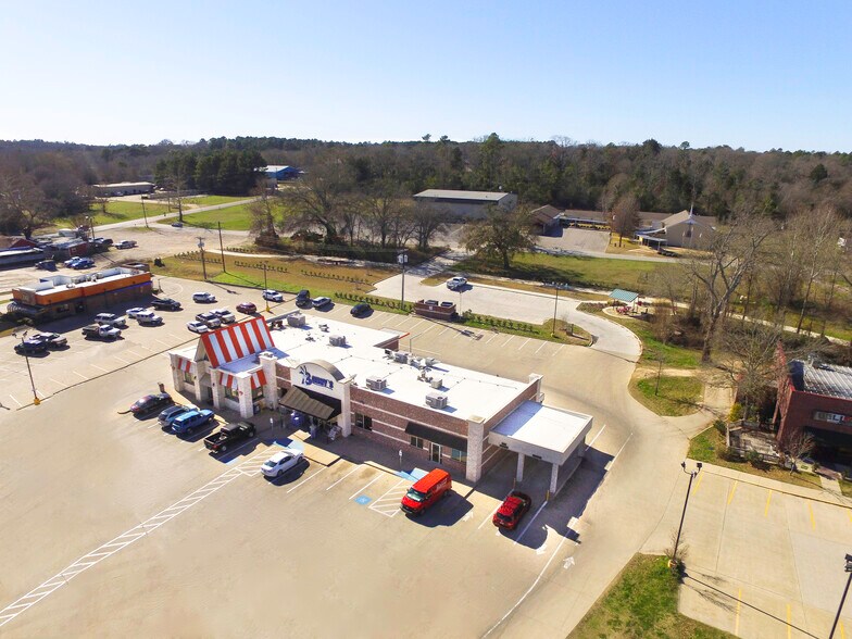 More Photos Of 16772 Old Jacksonville Hwy, Tyler Service Station For Lease