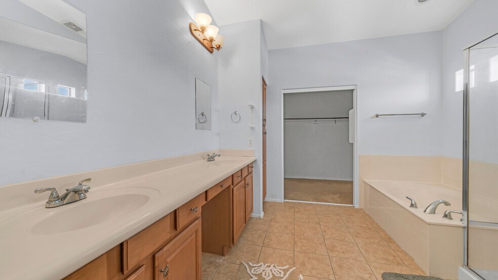 More Photos Of 5911 S 55th Dr, Laveen Assisted Living For Lease