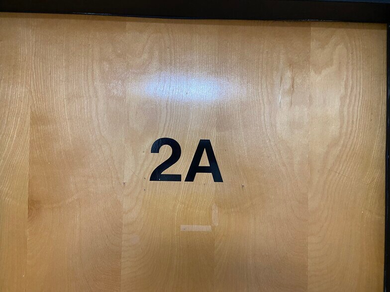 More Photos Of 253 S Washington Ave, Bergenfield Office For Lease