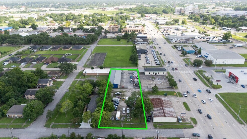 More Photos Of 1470 North St, Beaumont Auto Repair For Sale