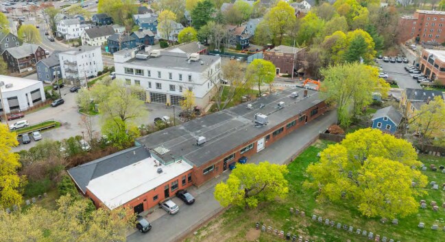 More Photos Of 91 Mystic St, Arlington Research And Development For Lease