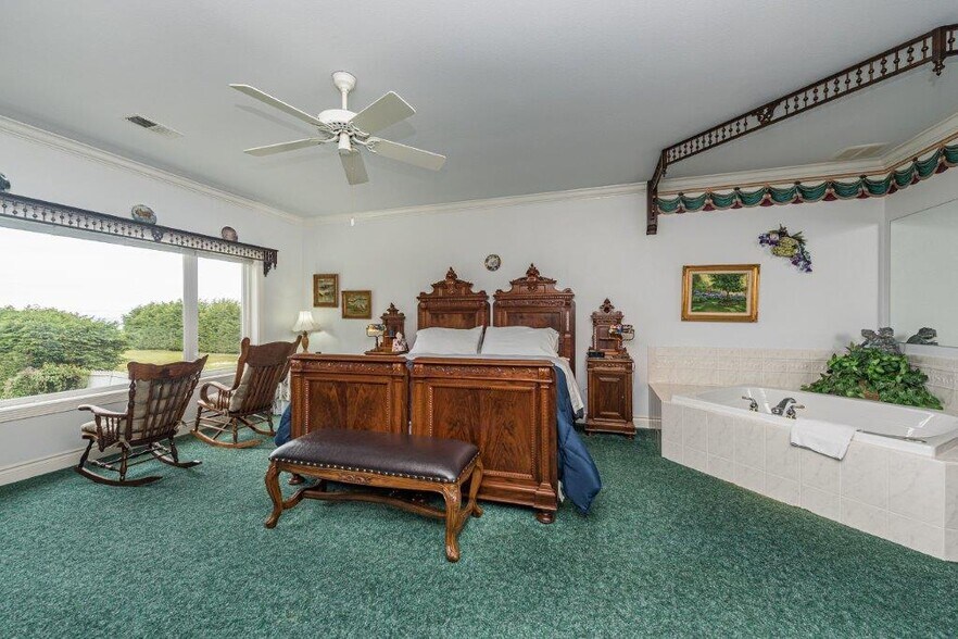More Photos Of 397 Monterra Dr, Port Angeles Hospitality For Sale