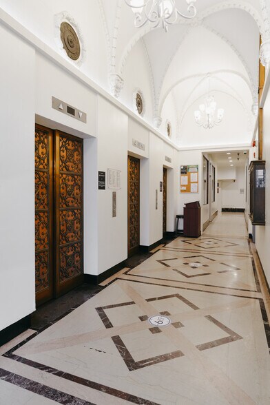 More Photos Of 719 S Los Angeles St, Los Angeles Loft Creative Space For Lease