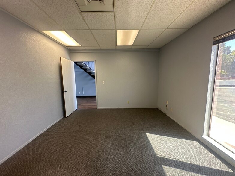 More Photos Of 801 15th St, Modesto Office For Lease