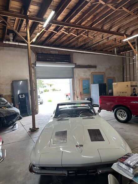 More Photos Of 18 S Alvin Ailey St, Rogers Freestanding For Sale